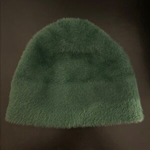 ARITZIA/SUNDAY BEST Beanie
